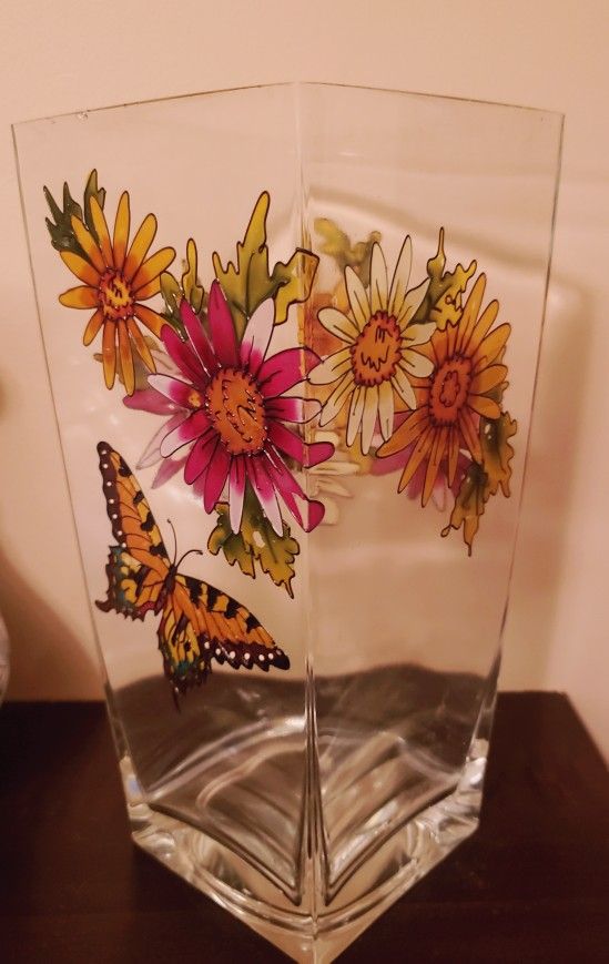 Beautiful Handpainted 3D Votive Glass Vase 10"
