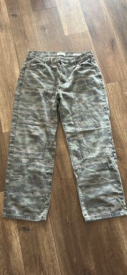 Woman’s camo jeans