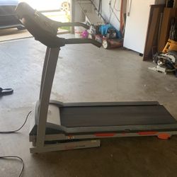 Treadmill 