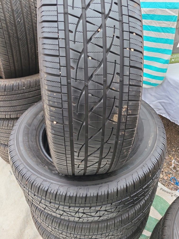 4. 235/65/17. Firestone. 50%