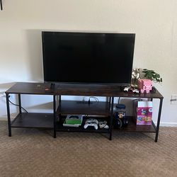 Tv stand with power outlets 75inch
