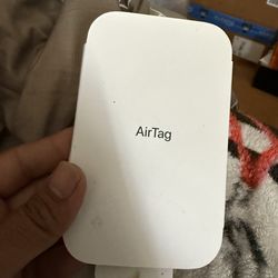 2 pack AirTags (new)
