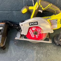 Ryoby Circular Saw With Laser Battery And Charger 