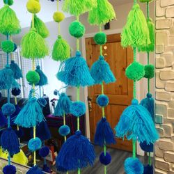 Ocean Colors Mermaid Aventure Pompoms 