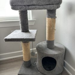 Small Cat Tree 