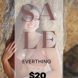 Bikinis And Swuimsuit 