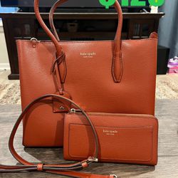 Used Kate Spade With Wallet 