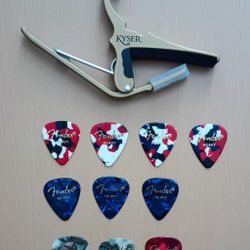 Capo with picks