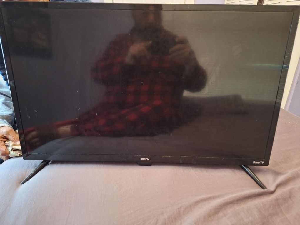 Roku TV 32-in