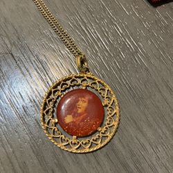 Elvis Necklace 