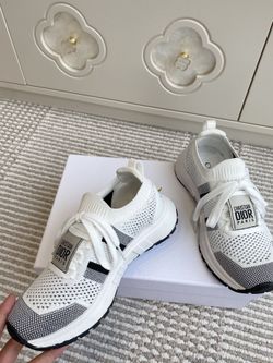 Di,or shoes