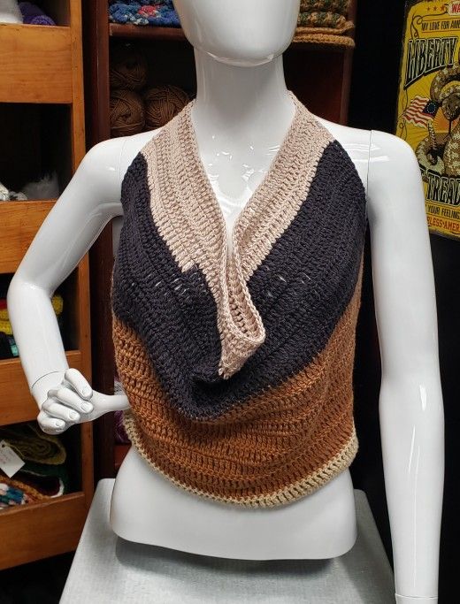 Ladies Cowl Neck Crop Top- Medium