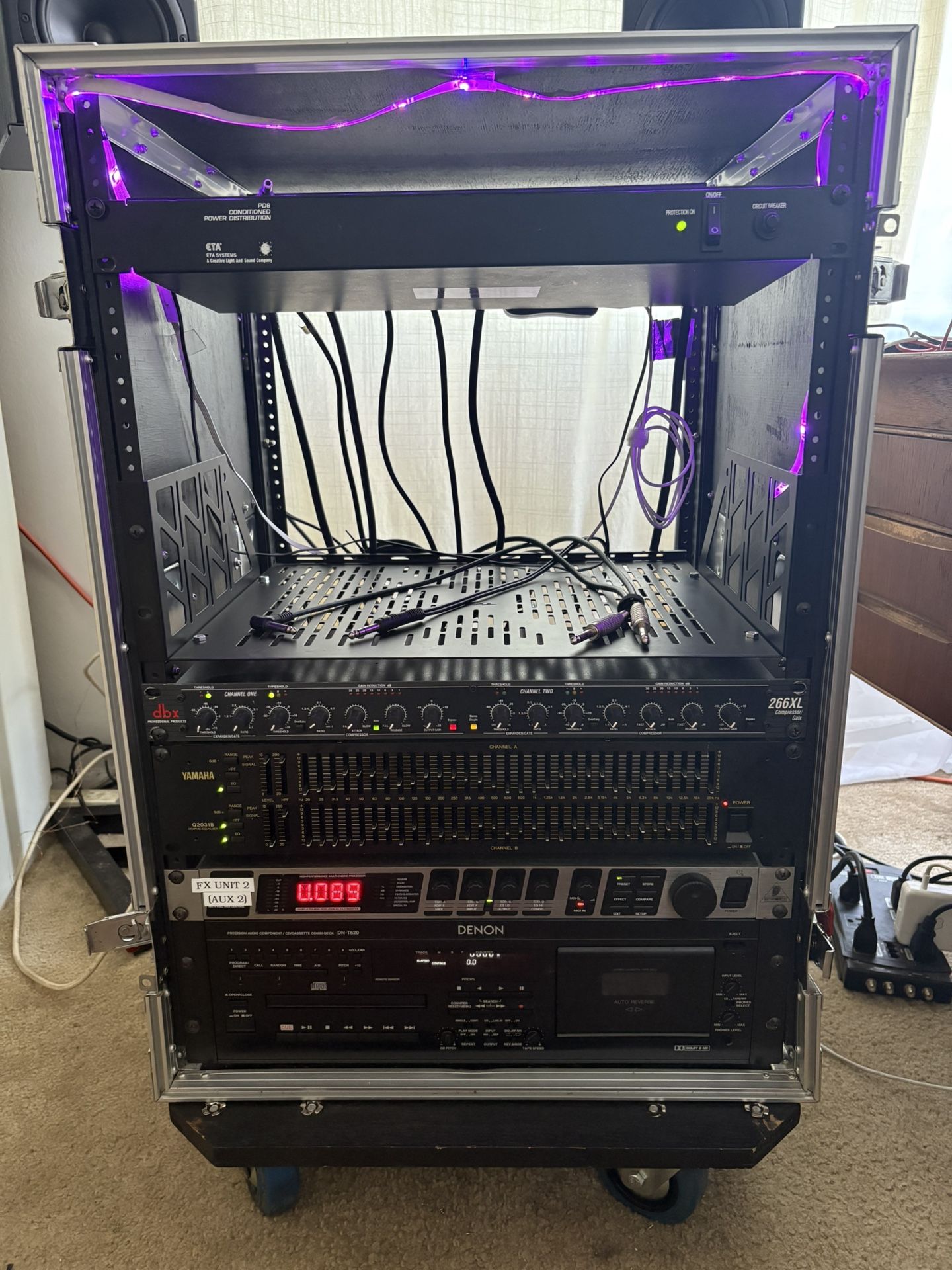 14unit standard audio road rack case w/ casters + compressor/voxFX/EQ/Power Conditioners/ CD/tape