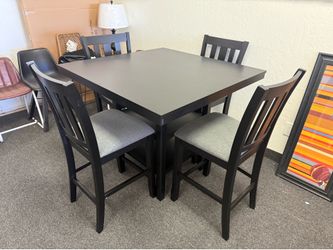 Dining table with 4 chairs