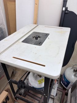 Miter saw table
