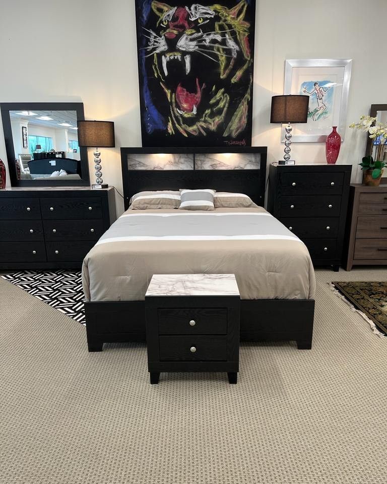 Queen Bedroom Set