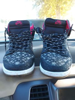 2014
Nike Dunk High Prem SB BP QS 'Paparazzi'