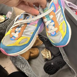 Huge Lot of Little Girl Clothes & Shoes – Sizes 6 Months to 2T – EVERYTHING for $100!