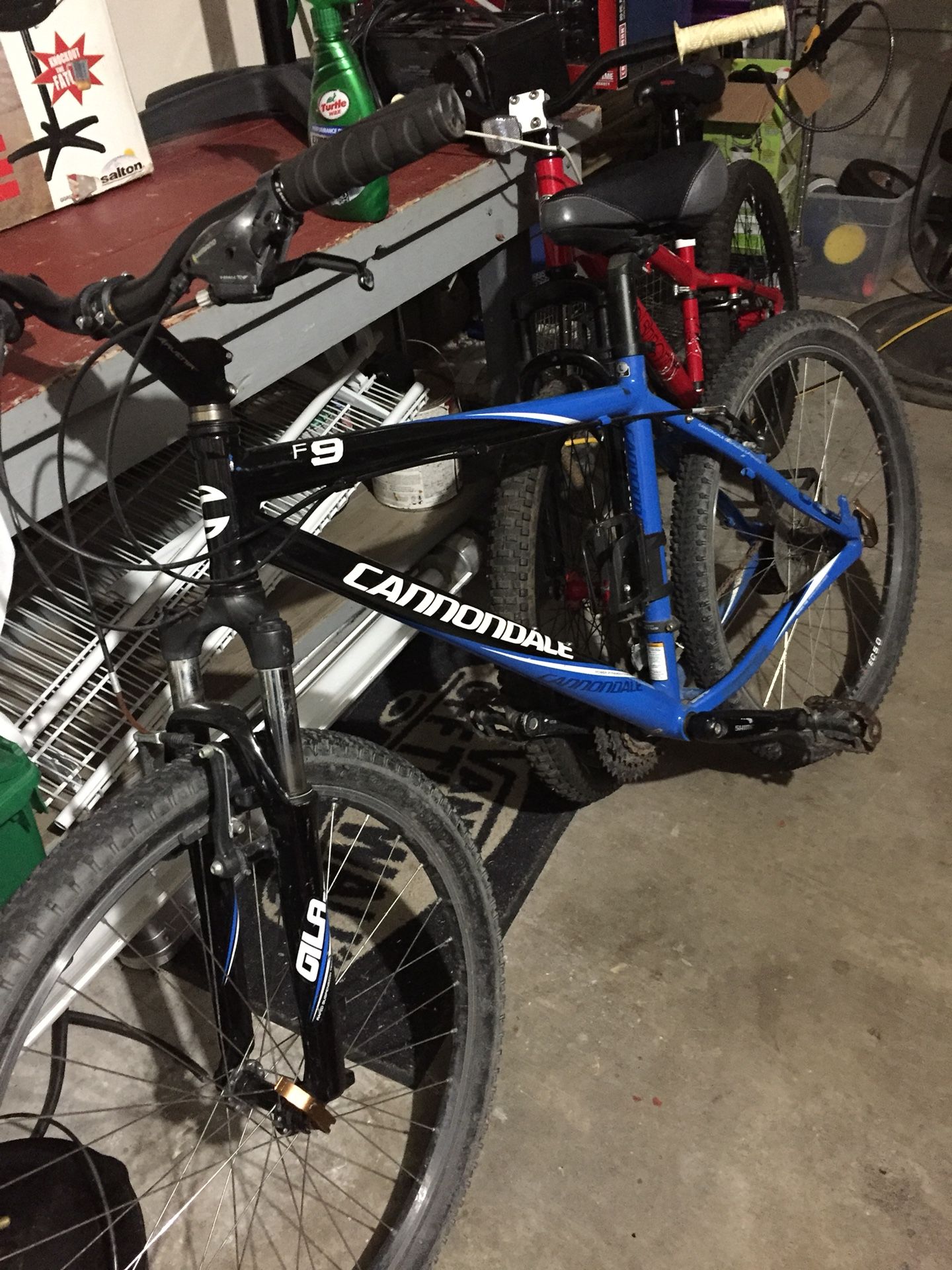 Cannondale F9 MENS MOUNTAIN BIKE $175 firm