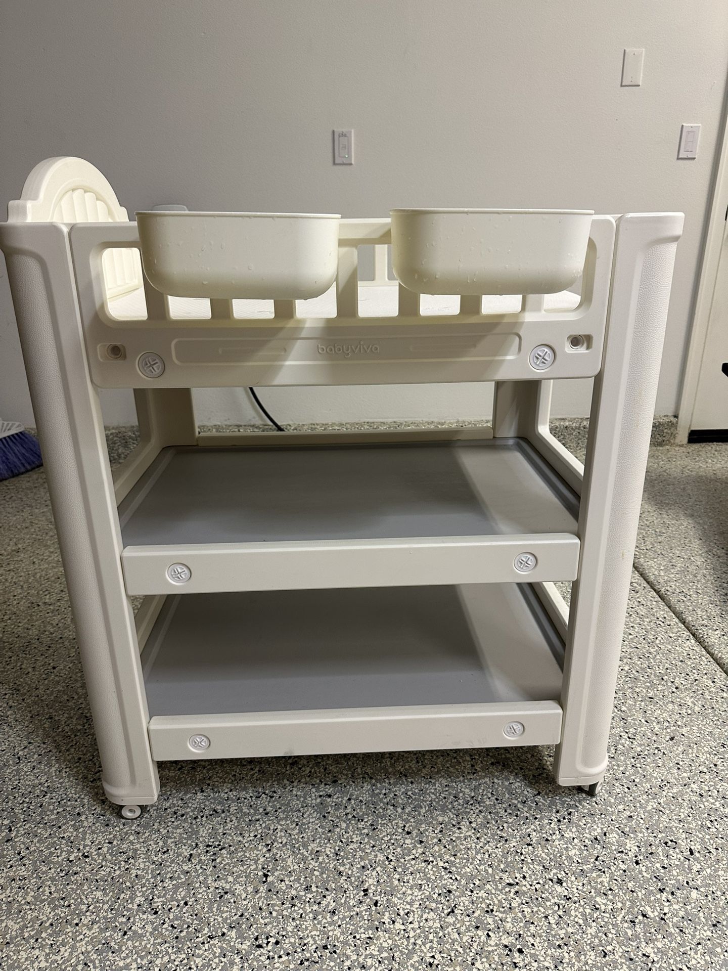 Baby Dipper Change Table