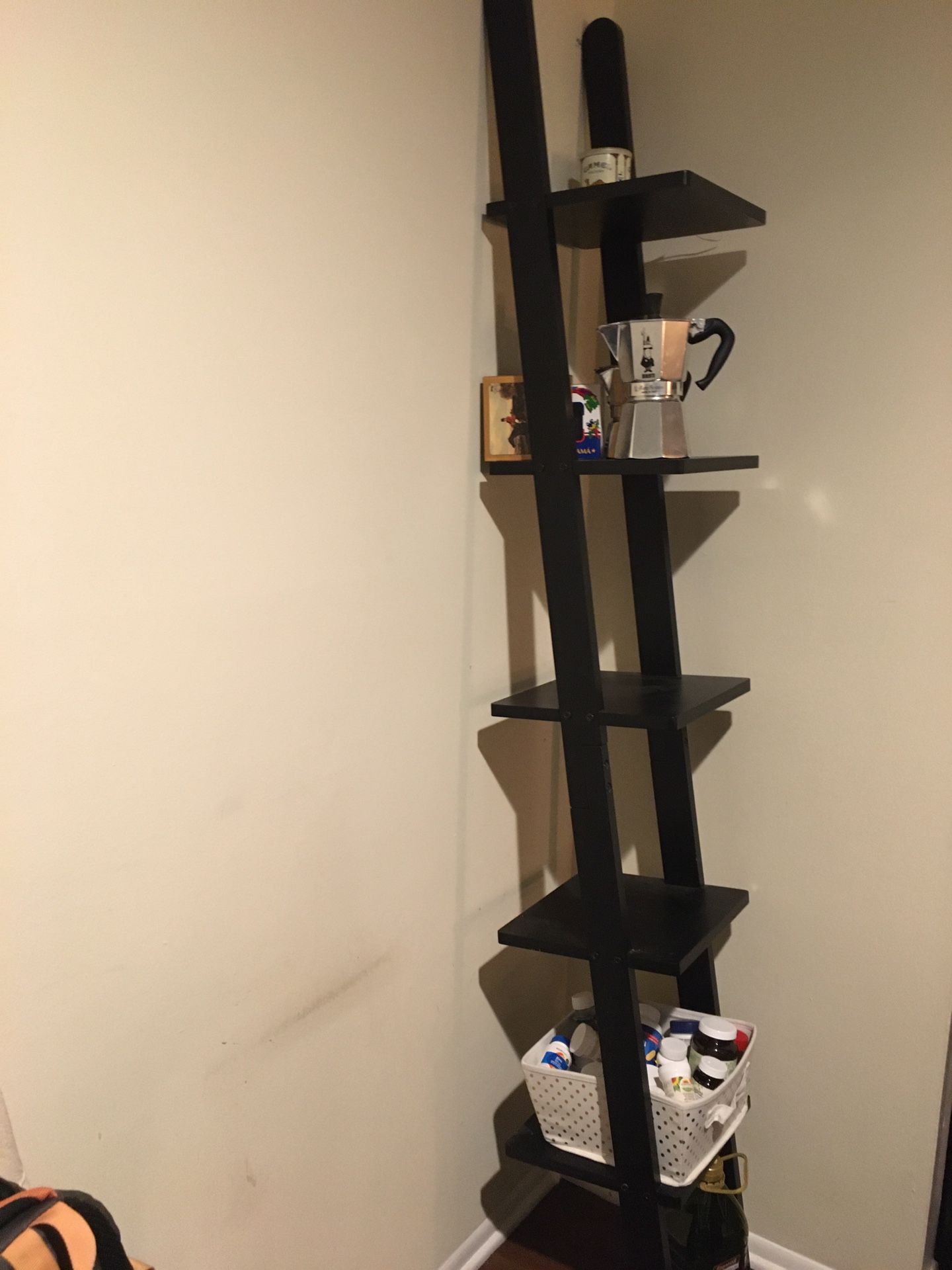 5 layer leaning shelf