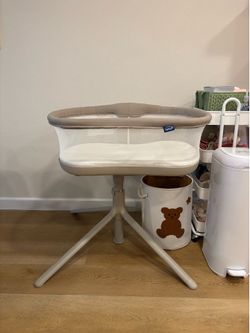 Halo BassiNest Swivel Sleeper 3.0