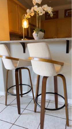 Set of 2 Cream and Wood Barstools