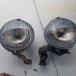 Vintage car Parts And Accessories 