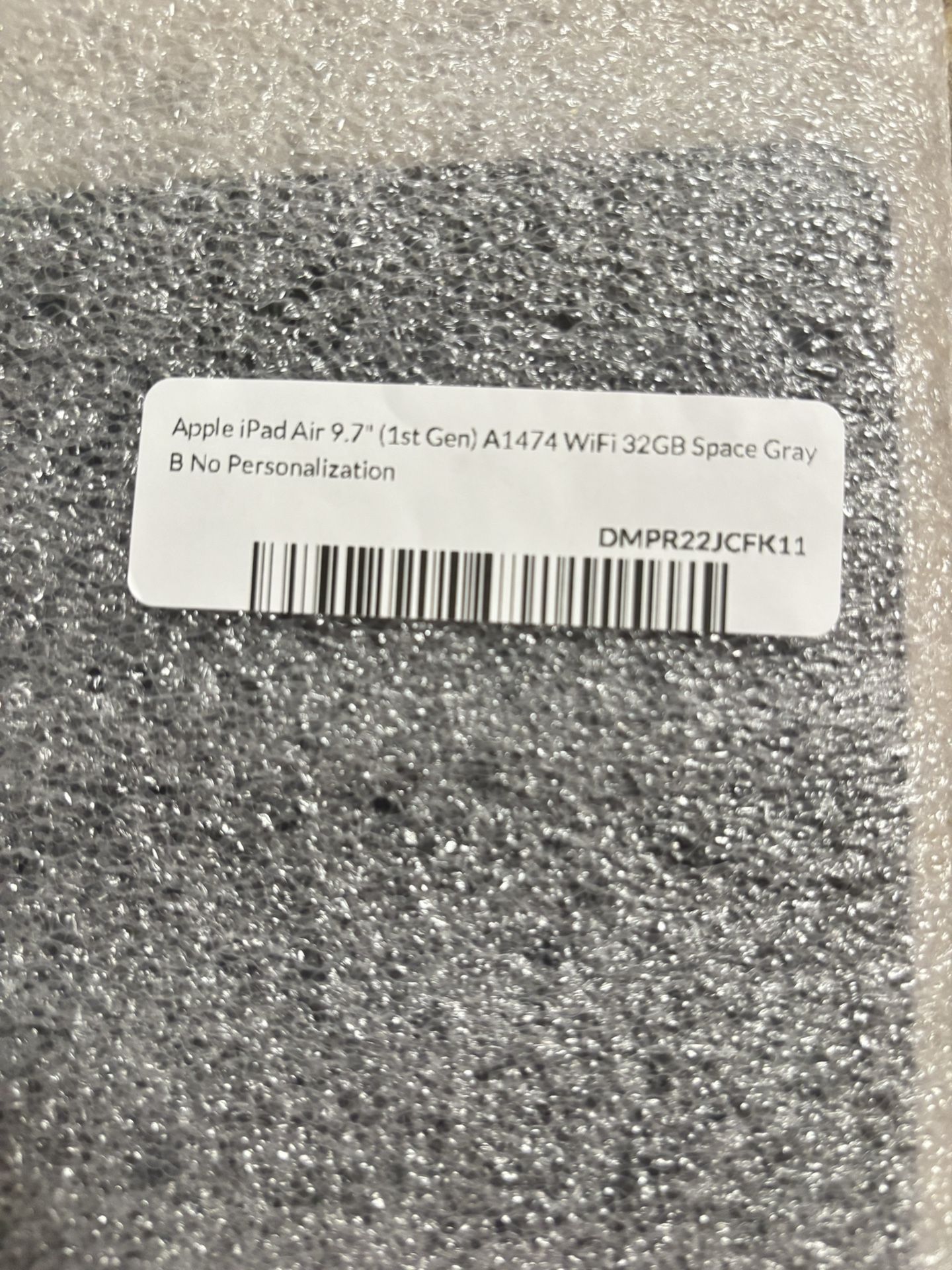 Apple iPad Air 9.7” (1st Gen)