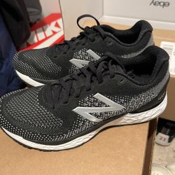 NEW BALANCE FRESH FOAM 880v10 WOMEN SIZE 7