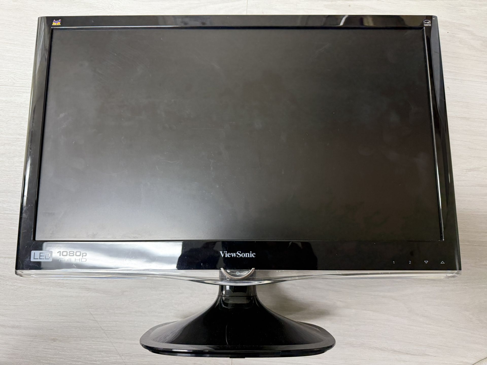 24 Inch Monitor