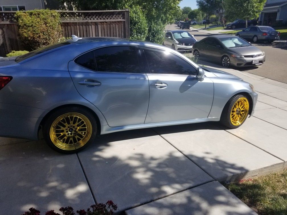 2007 Lexus IS250 (salvage title)