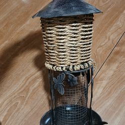 Bird Feeder