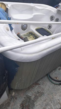 Free Jacuzzi