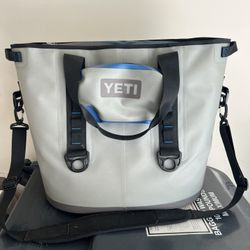 Yeti Cooler Bag - Hopper 40
