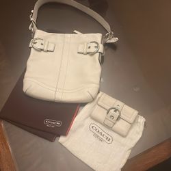 Vintage White Coach Purse And Matching Wallet