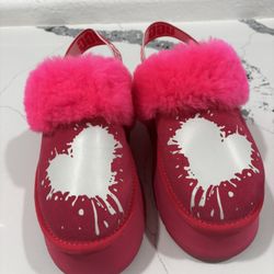 Ugg Funkette Size 7 Woman. New 