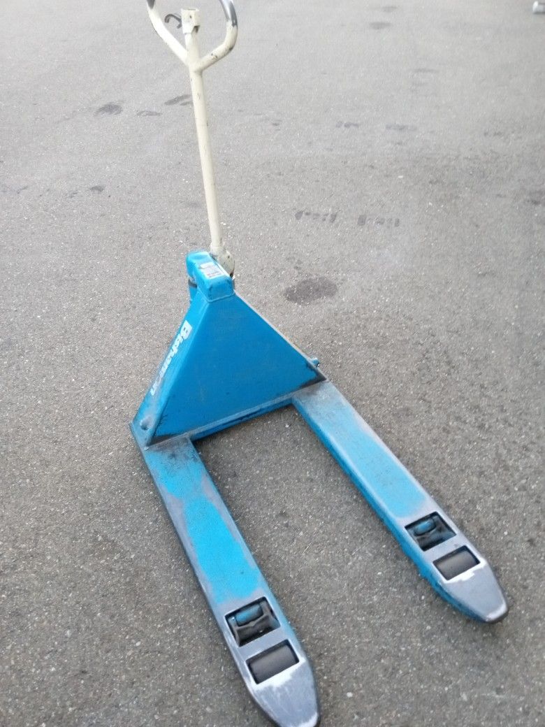 Bishamon BS-55C Blue Label BS Series Hand Pallet Jack 36" x 27