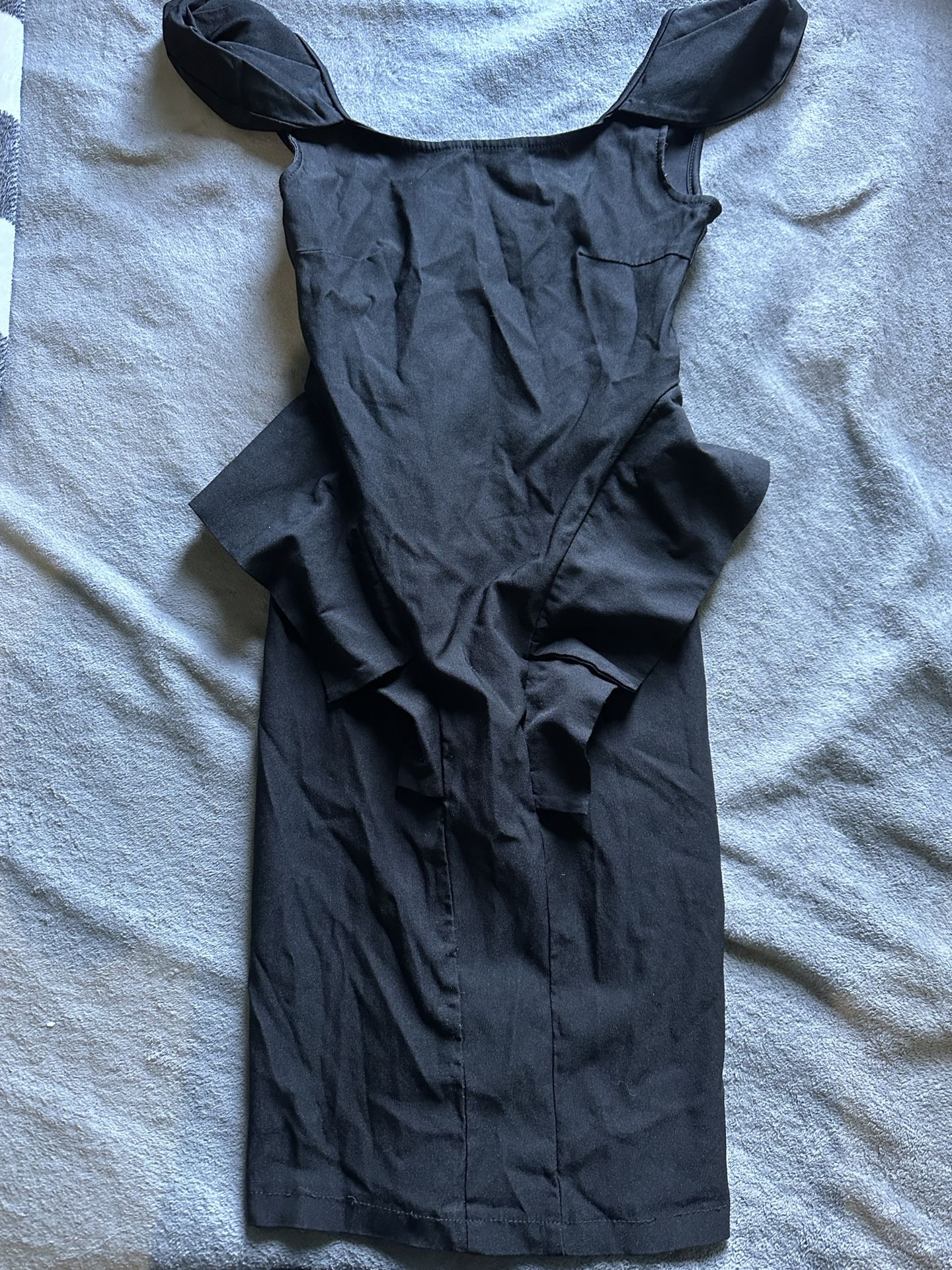 KARDASHIAN KOLLECTION DRESS