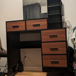 Vanity Desk With Storage 