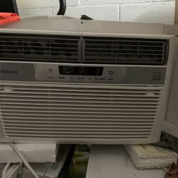Frigidaire Air Conditioner 