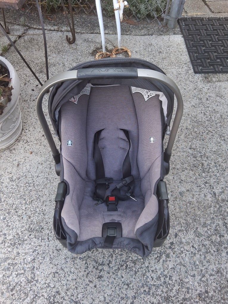 Nuna Car Seat