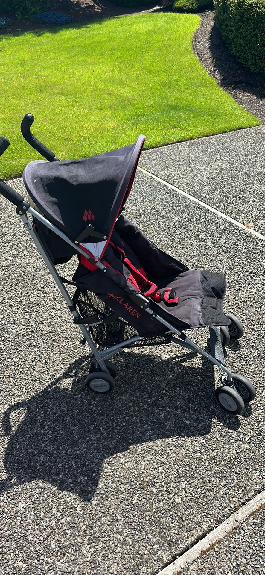 Maclaren Stroller With Airport Carry Bag