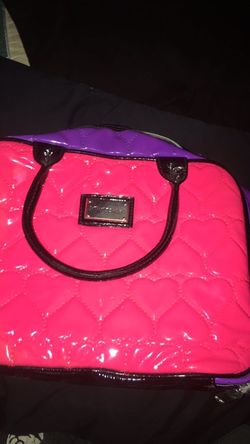 Betsy Johnson travel bag for makeup or hygiene stuff