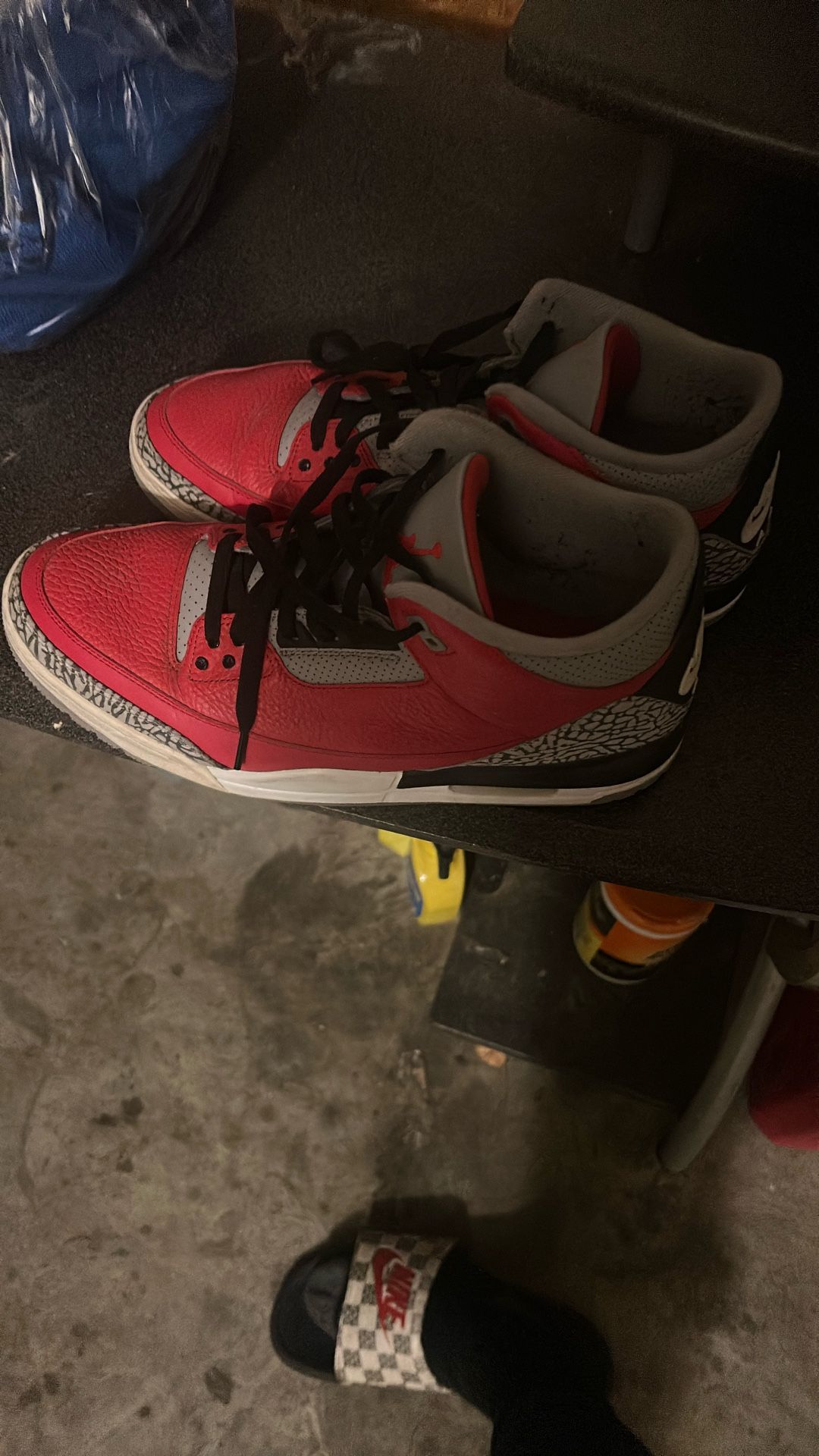 Air Jordan 4’s Size 13 For $100