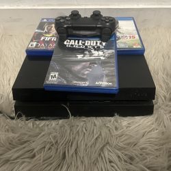 PS4