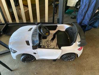 Toddler remote controlled Mercedes Car