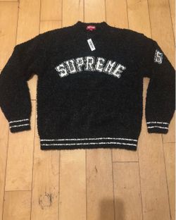 Supreme pullover