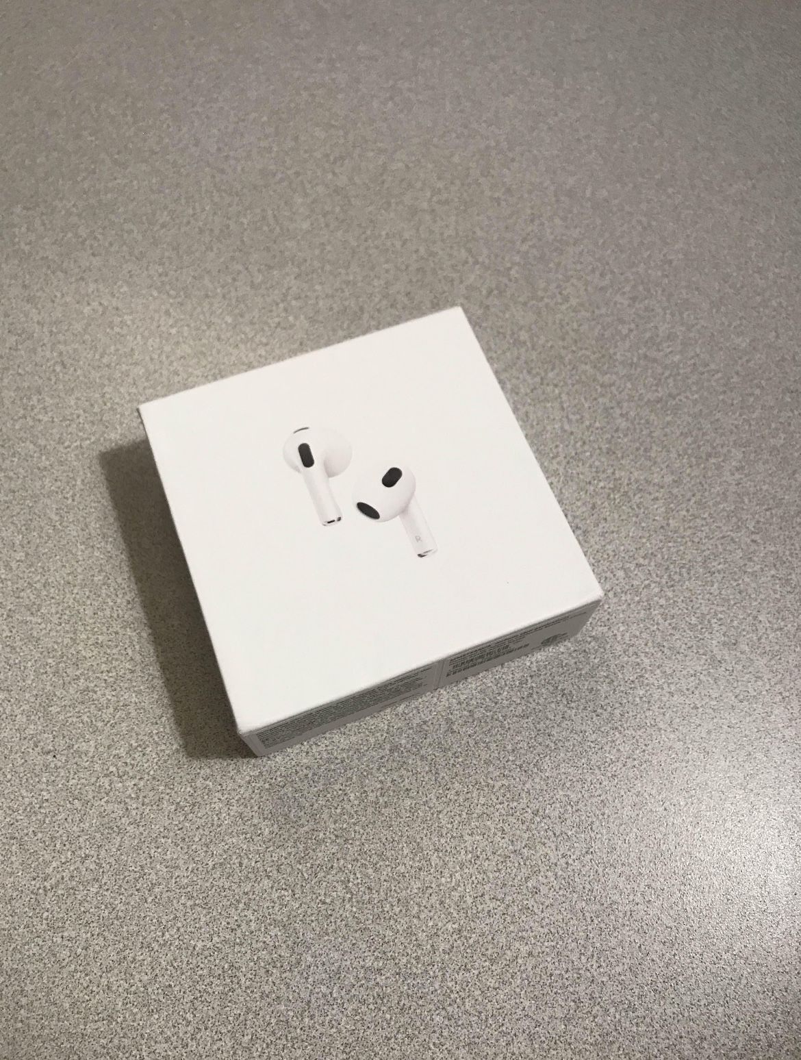 Apple Airpods (3rd gen)