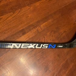 Bauer Nexus 60 Flex (R) Hockey Stick